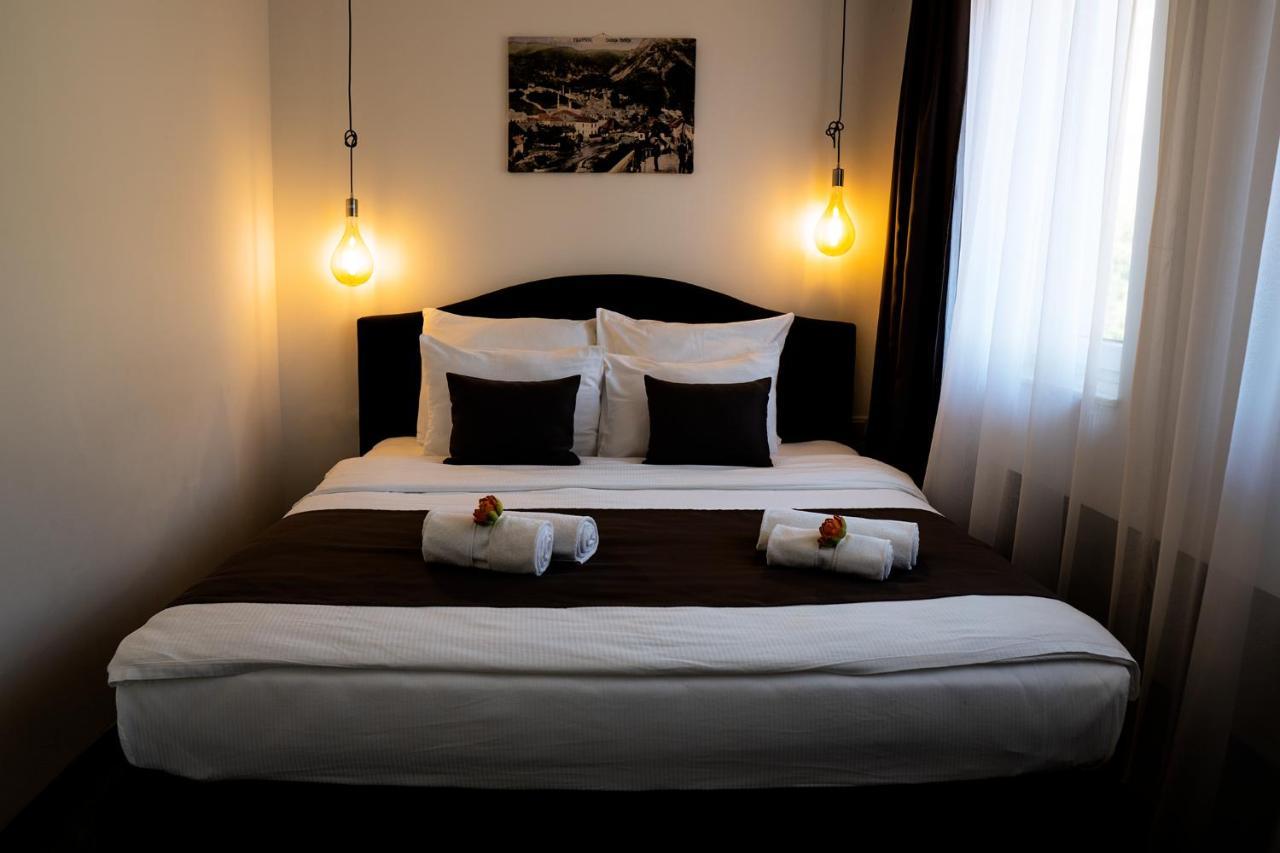 Hotel Vezir Palace トラヴニク エクステリア 写真