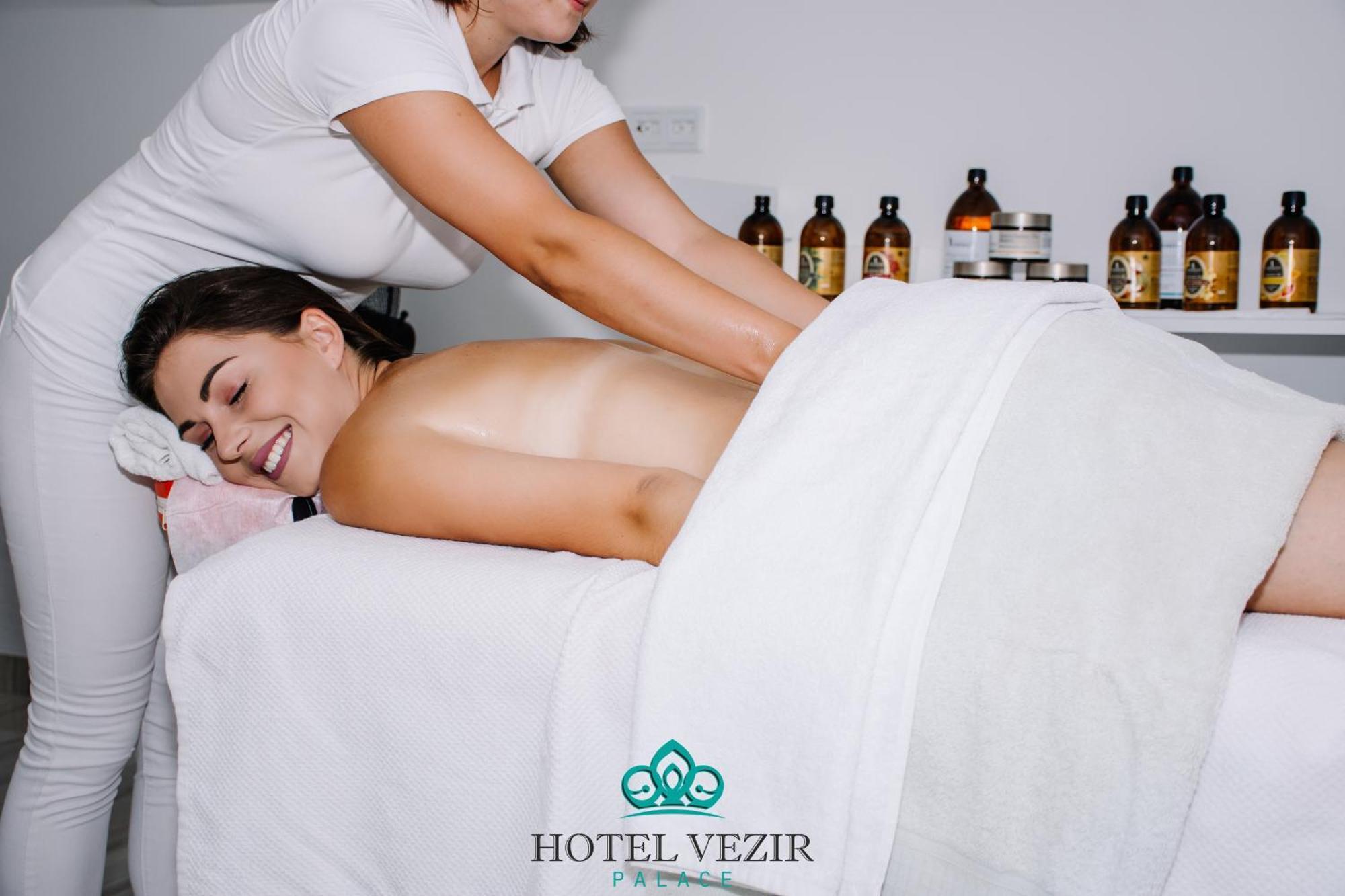 Hotel Vezir Palace トラヴニク エクステリア 写真