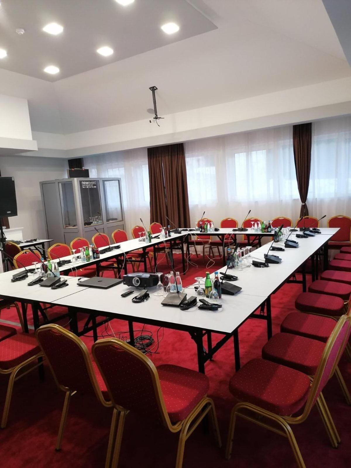 Hotel Vezir Palace トラヴニク エクステリア 写真