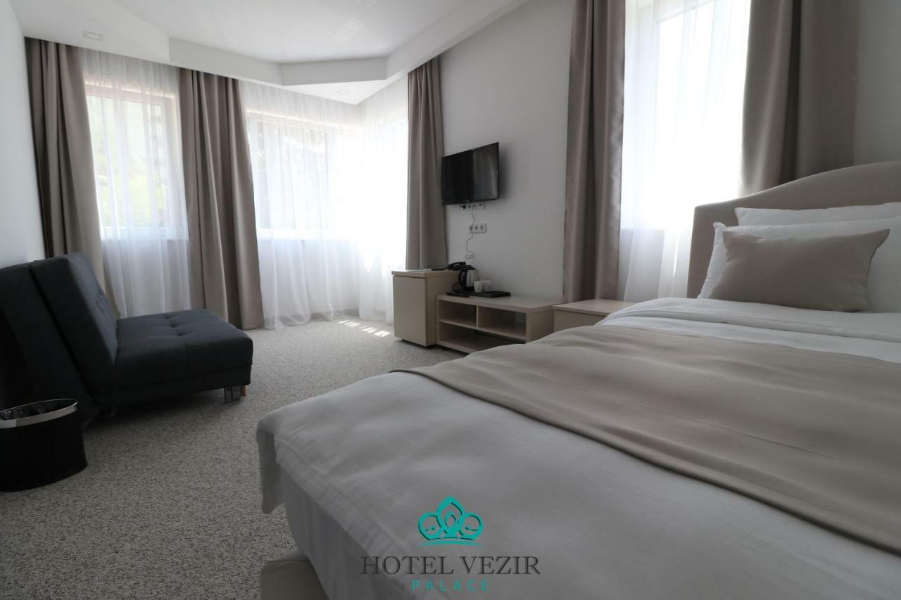 Hotel Vezir Palace トラヴニク エクステリア 写真
